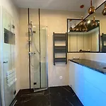 Avis Wybickiego 3 * グディニャ