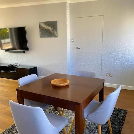 Avis Wybickiego 3 * Gdynia